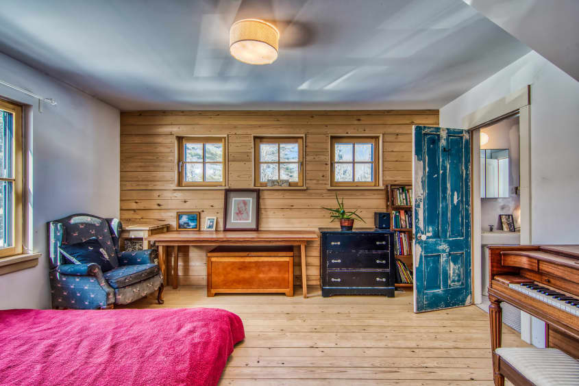 Maine Houses for Sale — 33 Long Farm Rd., Blue Hill Apartment Therapy